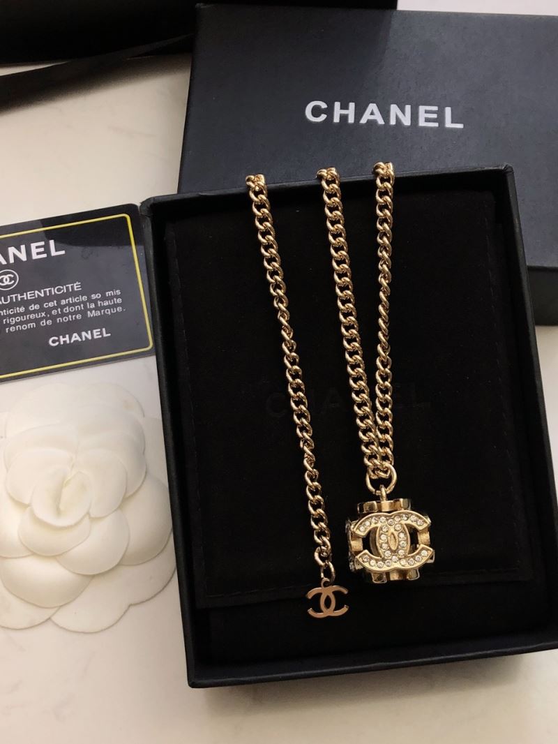 Ch**el necklaces